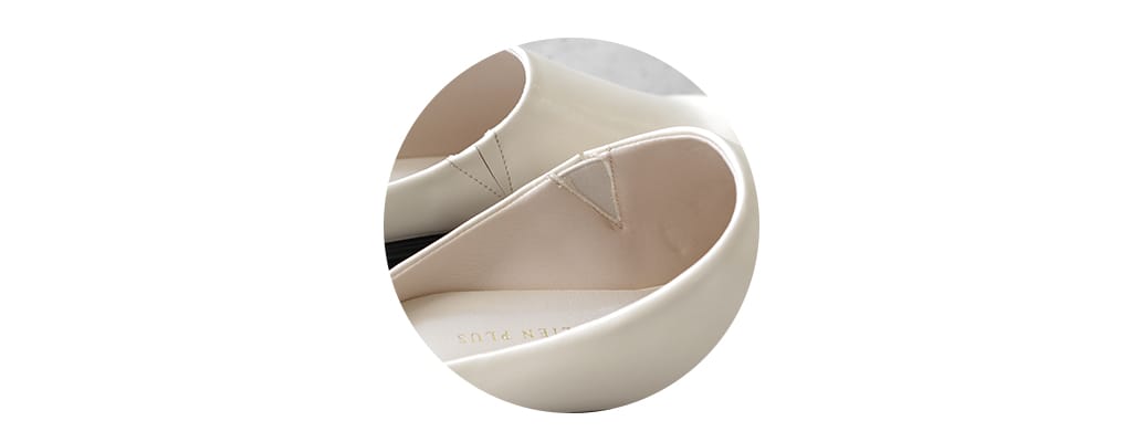 スニーカーより上品、パンプスより楽。春の休日を彩る「ローファー・クロッグシューズ」