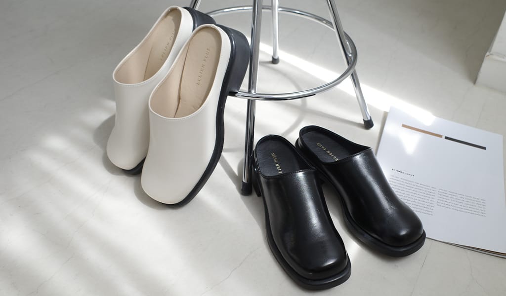 スニーカーより上品、パンプスより楽。春の休日を彩る「ローファー・クロッグシューズ」