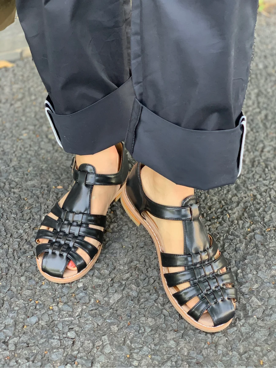 編み込みストラップサンダル レディース