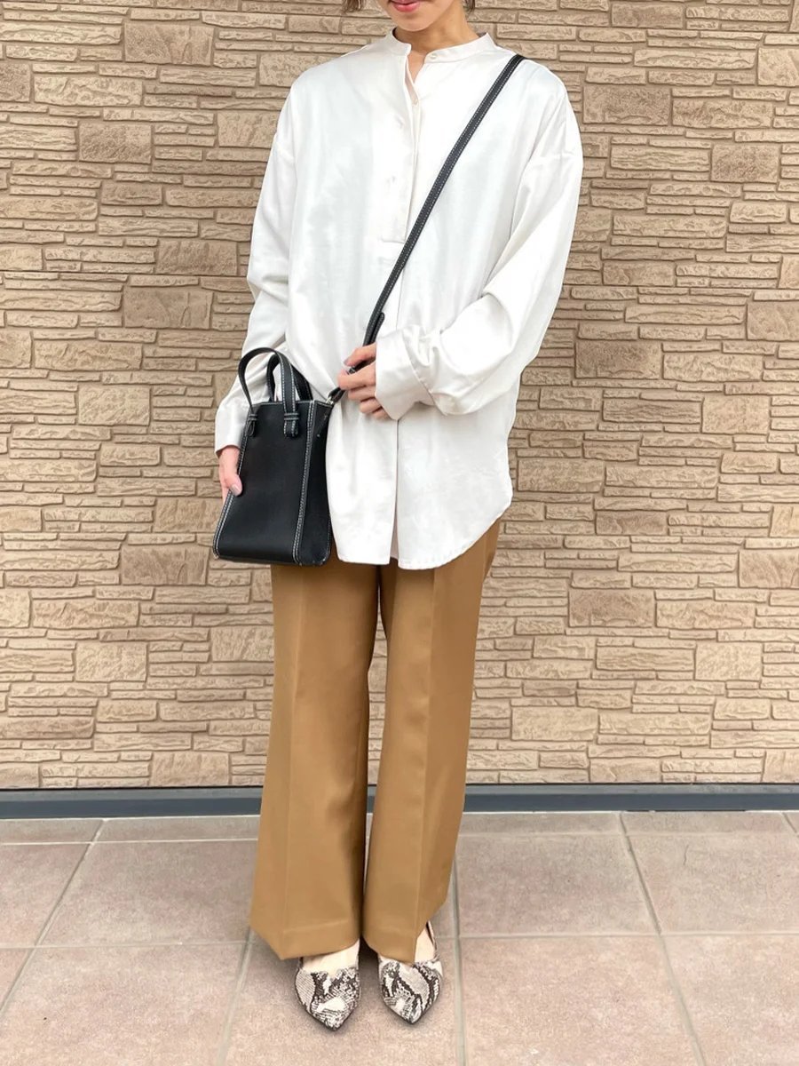 Vカット ポインテッドトゥ パンプス レディース